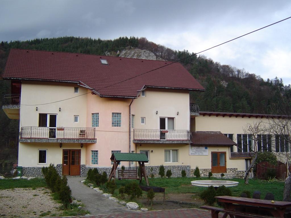 Complex La Valtoare Bran  Buitenkant foto